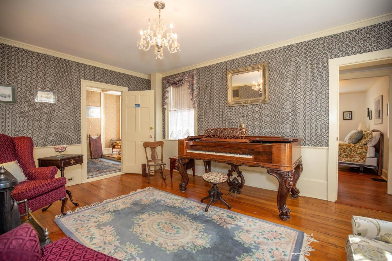 Clark Currier Inn Newburyport Extérieur photo